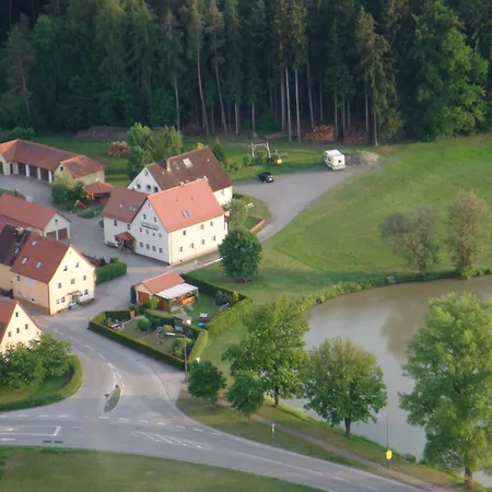 Penzion Zum Gruenen Wald