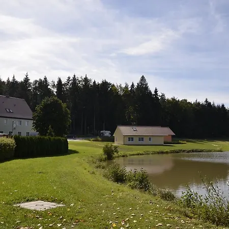 Guest house Pension Zum Grunen Wald Feuchtwangen