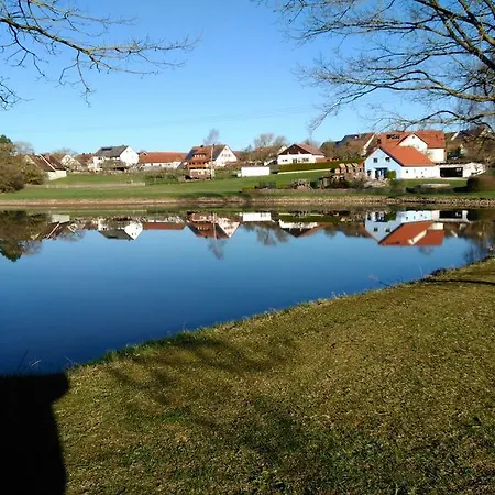 Zum Gruenen Wald Penzion Feuchtwangen