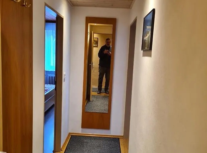 Pensión Zum Grünen Wald Feuchtwangen