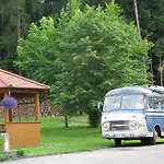 Zum Gruenen Wald Pensionat