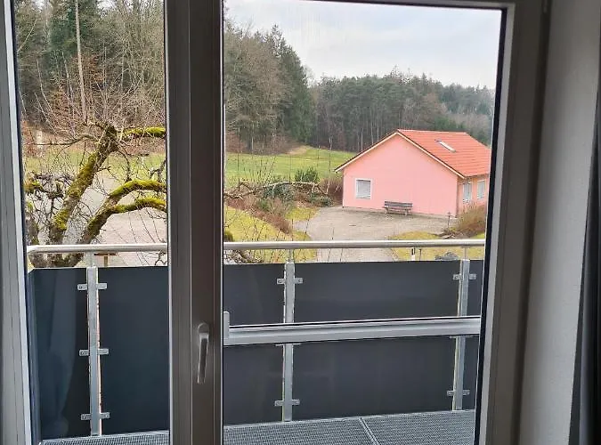 Zum Gruenen Wald Gæstehus