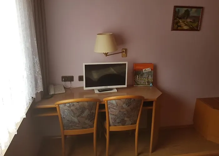 Zum Gruenen Wald Gæstehus 3*